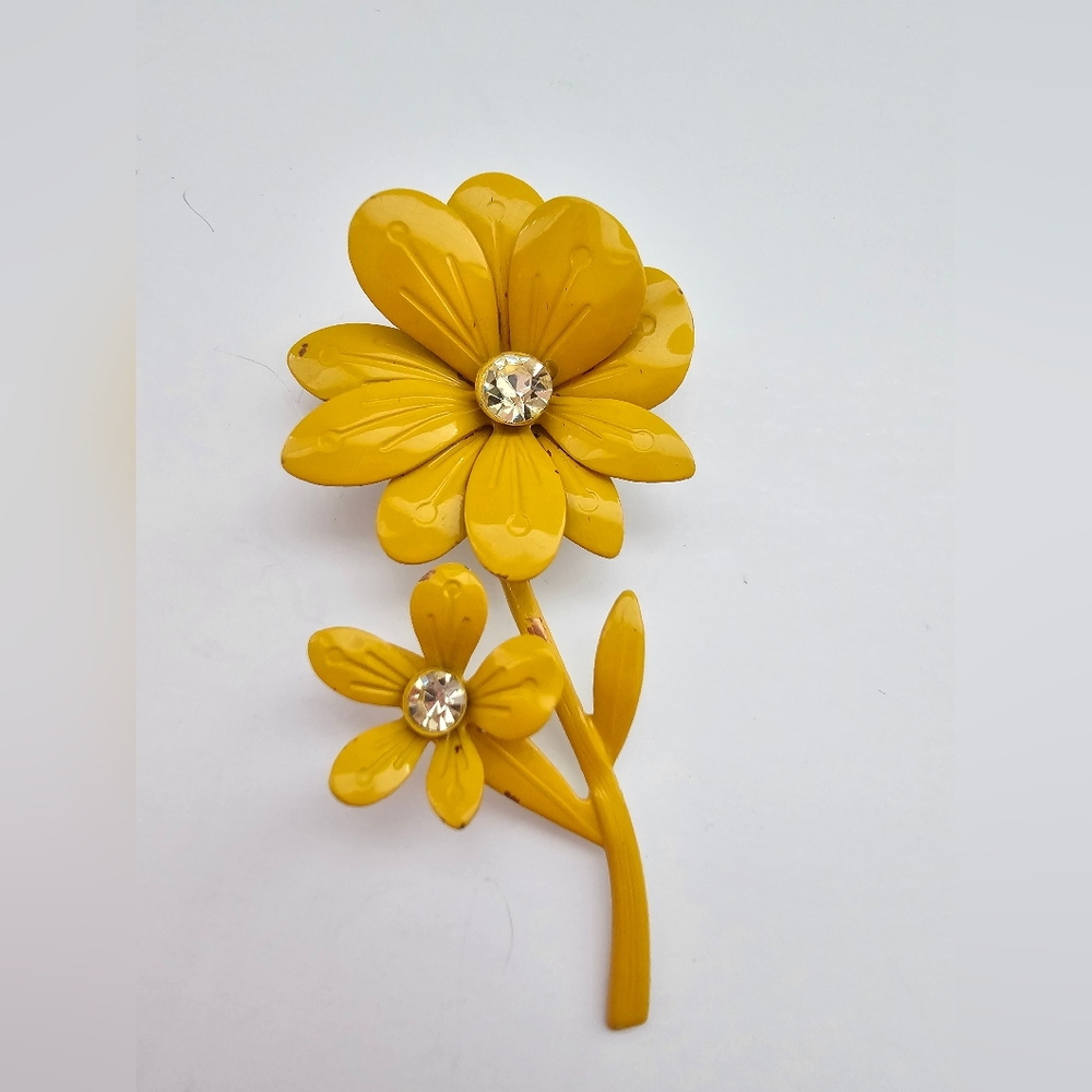 Vintage 1960s Mod Yellow Enamel Flower Brooch - Large Double Blossom Floral Pin